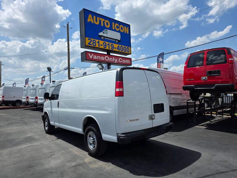 2018 Chevrolet Express 2500