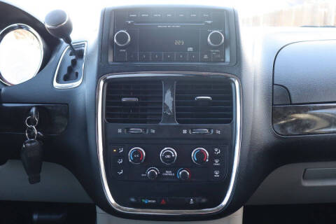 2015 Dodge Grand Caravan SE