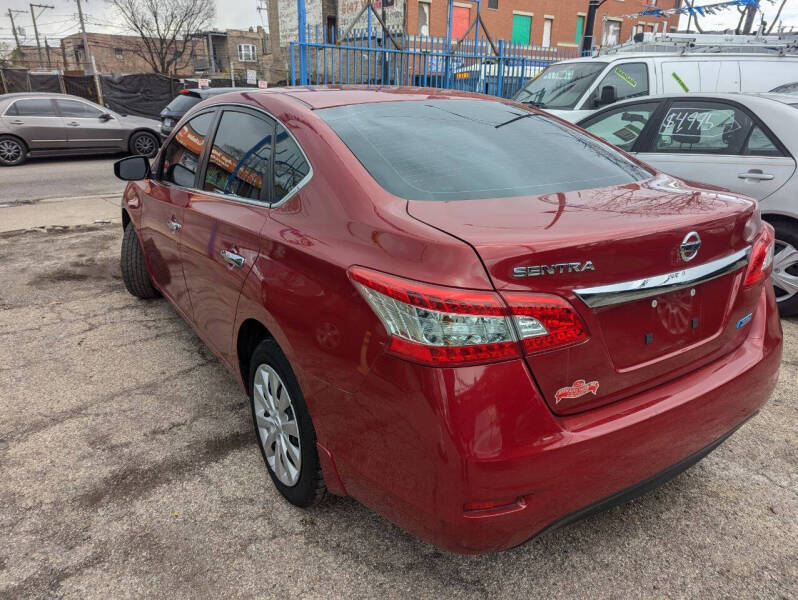 2014 Nissan Sentra S photo 4