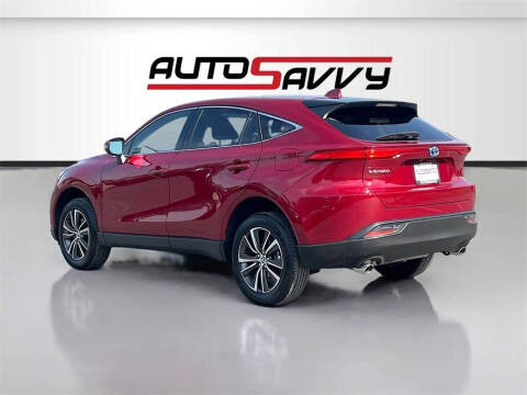 2024 Toyota Venza LE