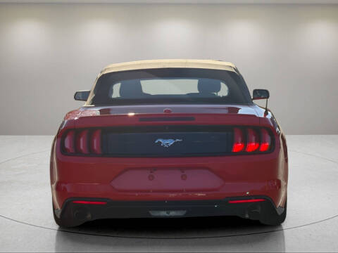2022 Ford Mustang EcoBoost Premium