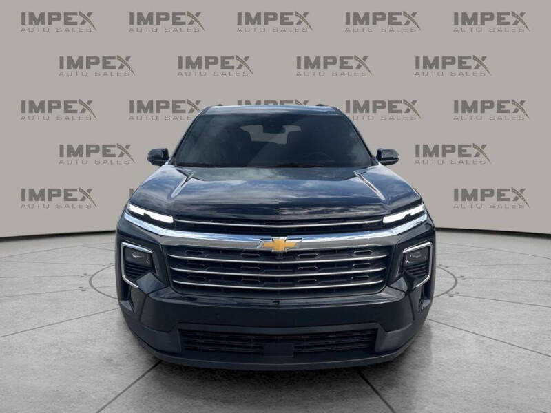 2024 Chevrolet Traverse LT