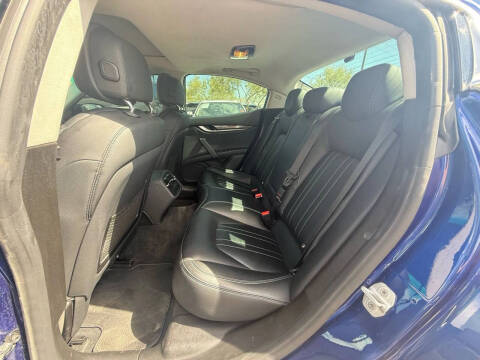 2016 Maserati Ghibli