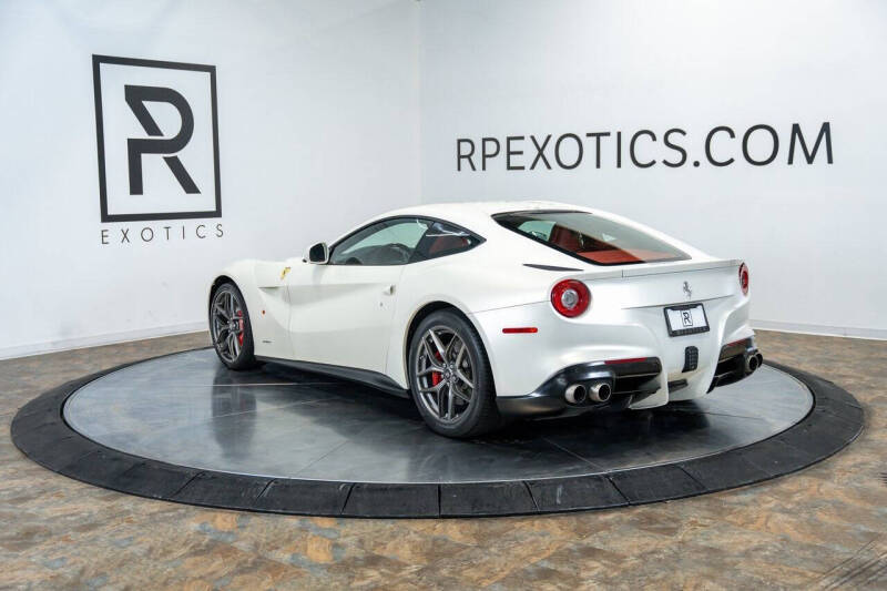 2015 Ferrari F12berlinetta