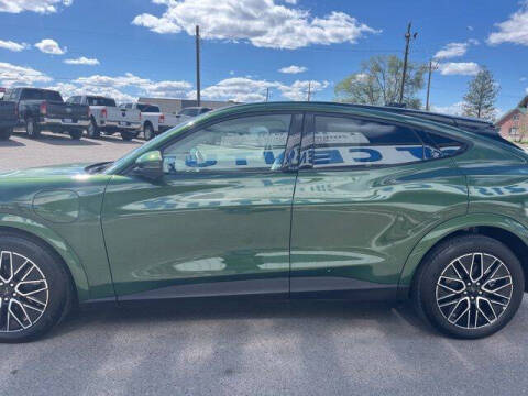2025 Ford Mustang Mach-E Premium