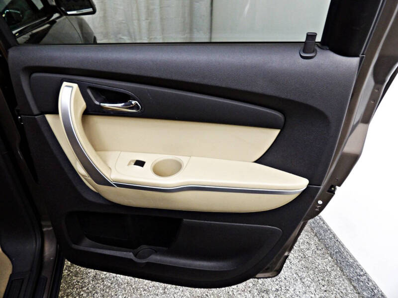 2010 GMC Acadia SLT-1