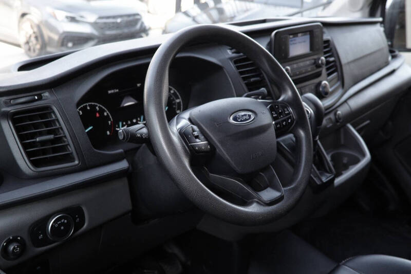 2022 Ford Transit 250