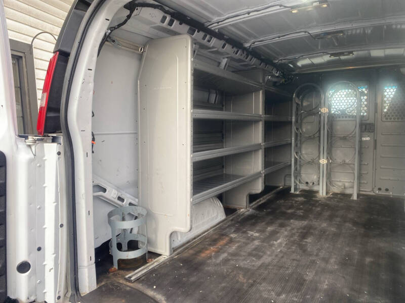 2019 Chevrolet Express 2500