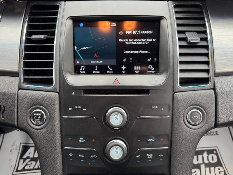 2016 Ford Taurus SEL