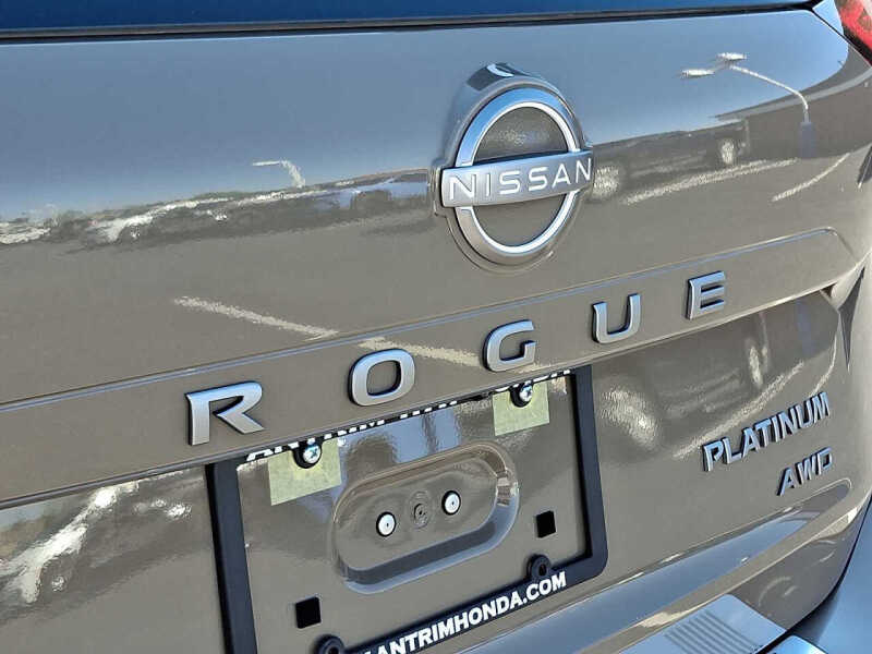 2024 Nissan Rogue Platinum