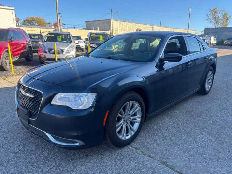 2017 Chrysler 300 Limited