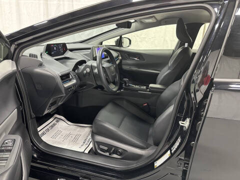 2025 Toyota Prius XLE