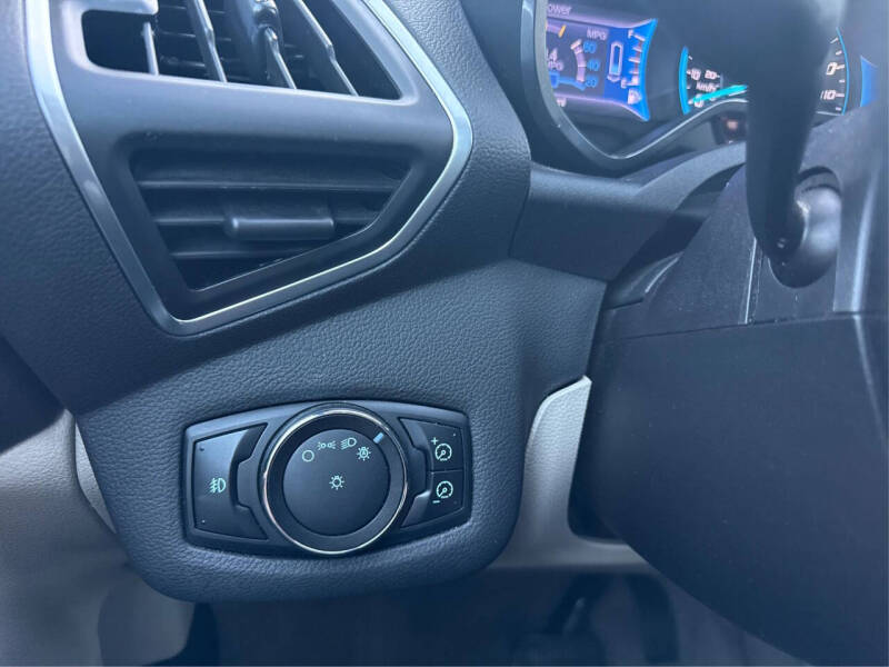 2013 Ford C-MAX Hybrid SEL