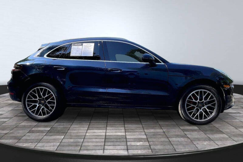 2015 Porsche Macan Turbo
