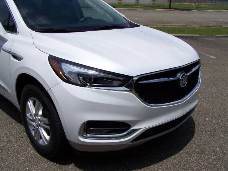 2021 Buick Enclave Essence
