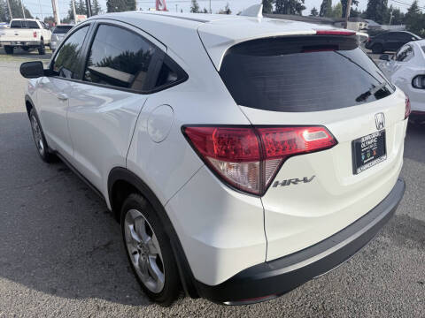2017 Honda HR-V LX