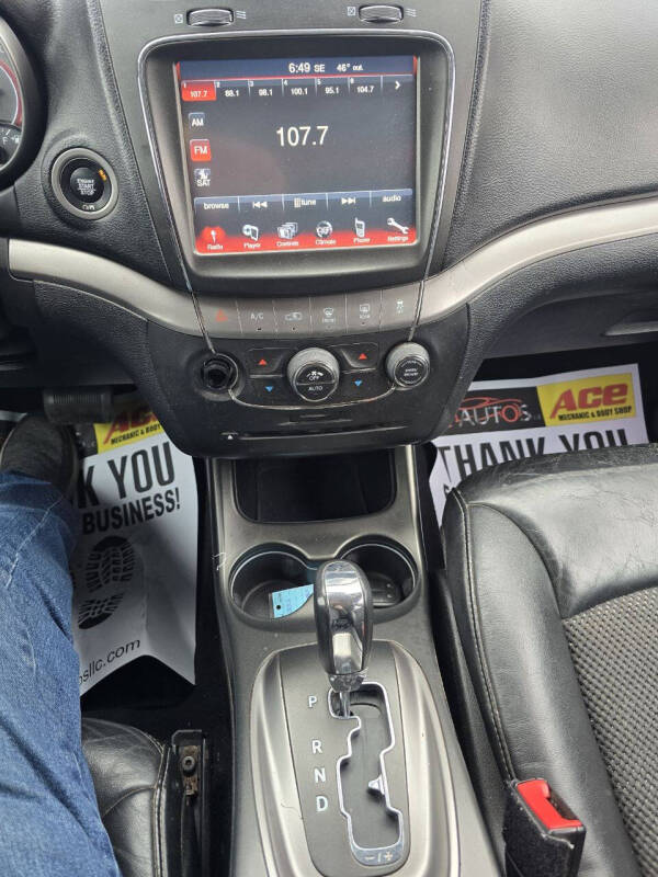 2018 Dodge Journey Crossroad