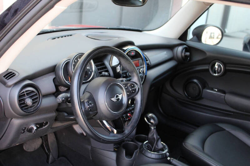 2015 MINI Hardtop 2 Door Cooper