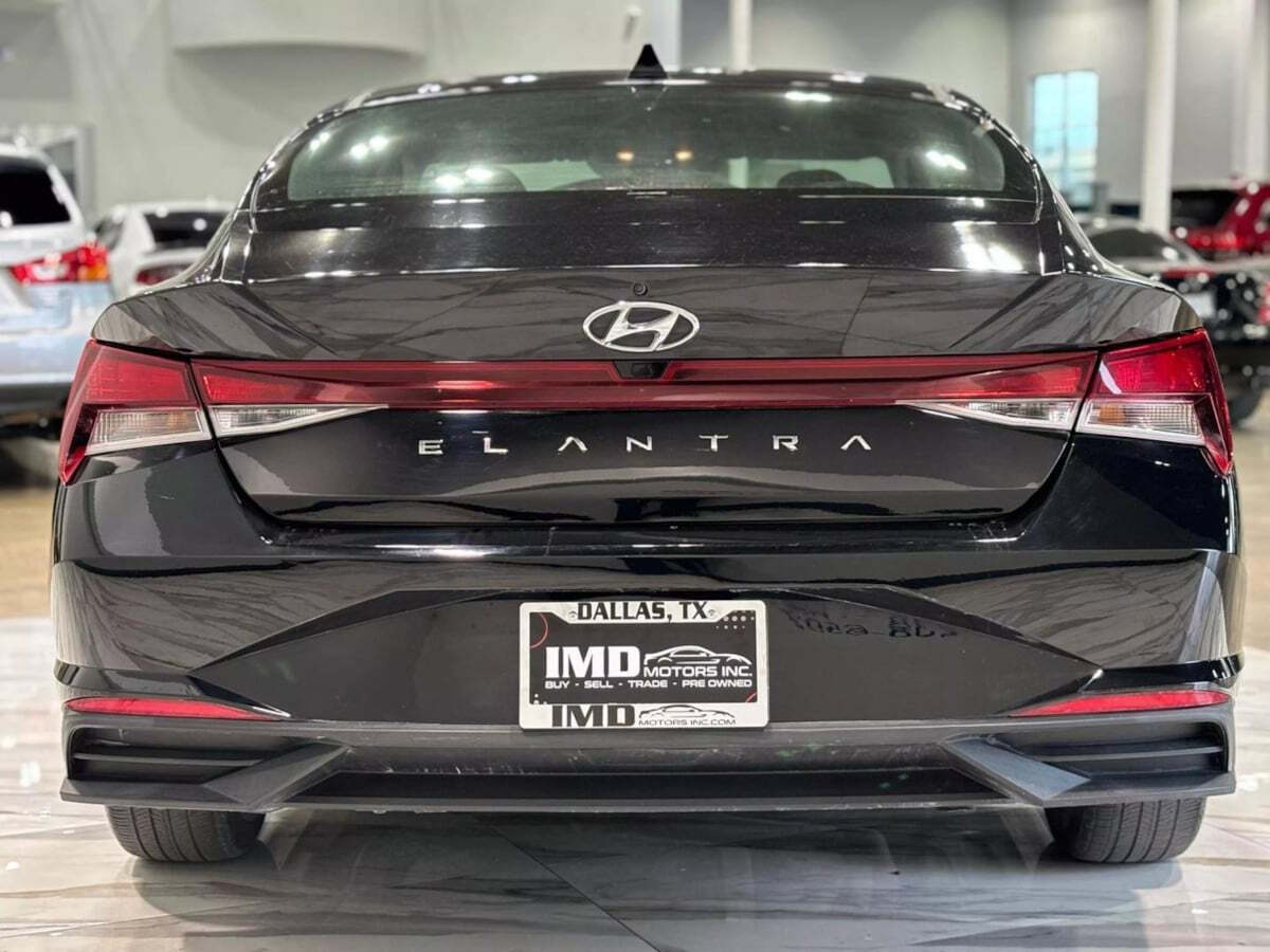 2021 Hyundai ELANTRA for sale at IMD MOTORS, INC in Dallas, TX