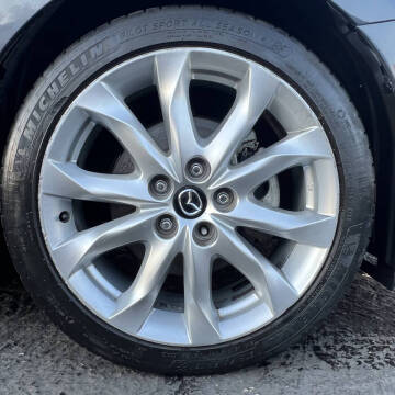 2015 Mazda MAZDA3 s Touring