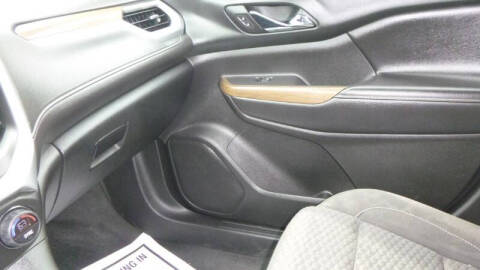 2017 GMC Acadia SLE-1
