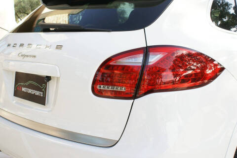 2012 Porsche Cayenne Tiptronic