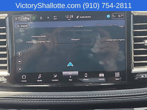 2024 Chrysler Pacifica Plug-In Hybrid Select