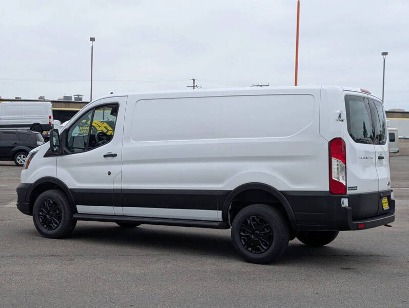 2025 Ford Transit