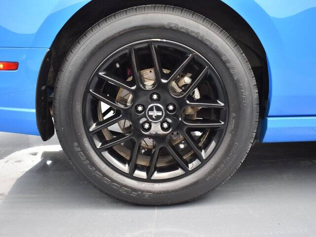 2014 Ford Mustang V6