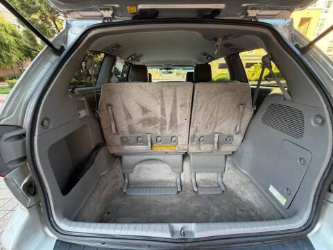 2010 Toyota Sienna