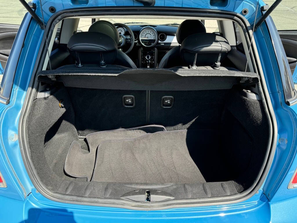 2013 MINI Hardtop for sale at Hoosier Motors in Westfield, IN