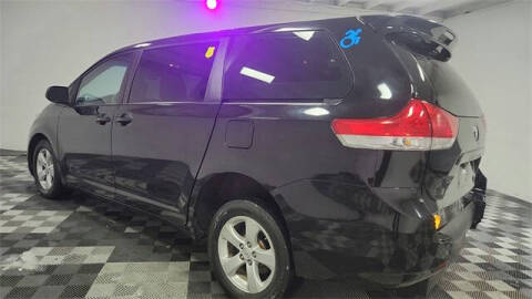 2014 Toyota Sienna L 7-Passenger