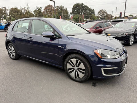 2016 Volkswagen e-Golf SE