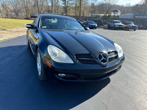 2006 Mercedes-Benz SLK for sale at MAYNORD AUTO SALES LLC in Livingston TN