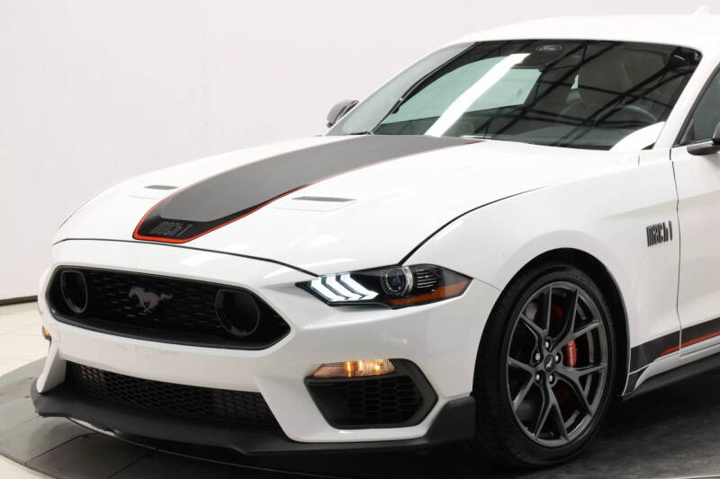 2022 Ford Mustang Mach 1