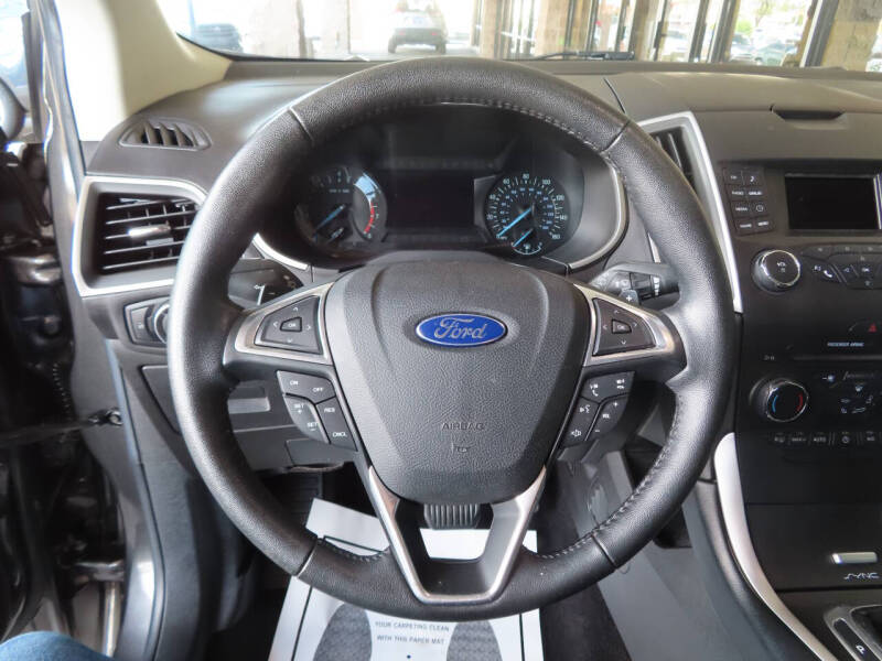 2017 Ford Edge SEL