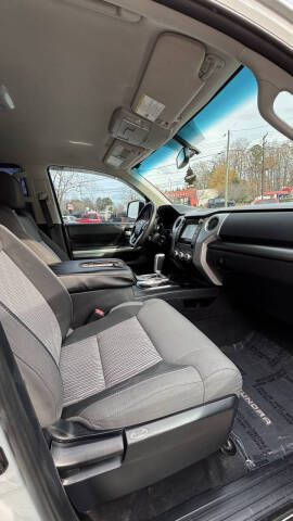 2014 Toyota Tundra SR5