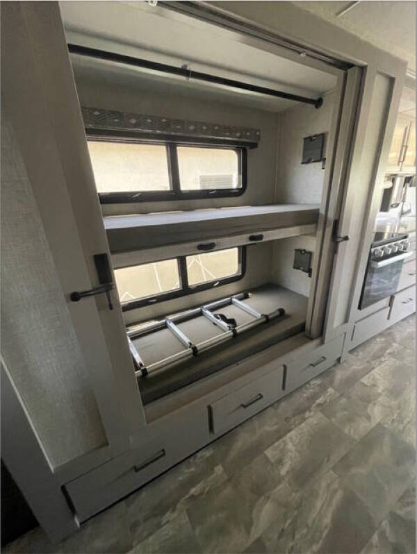 2022 Thor Motor Coach Windsport 34J