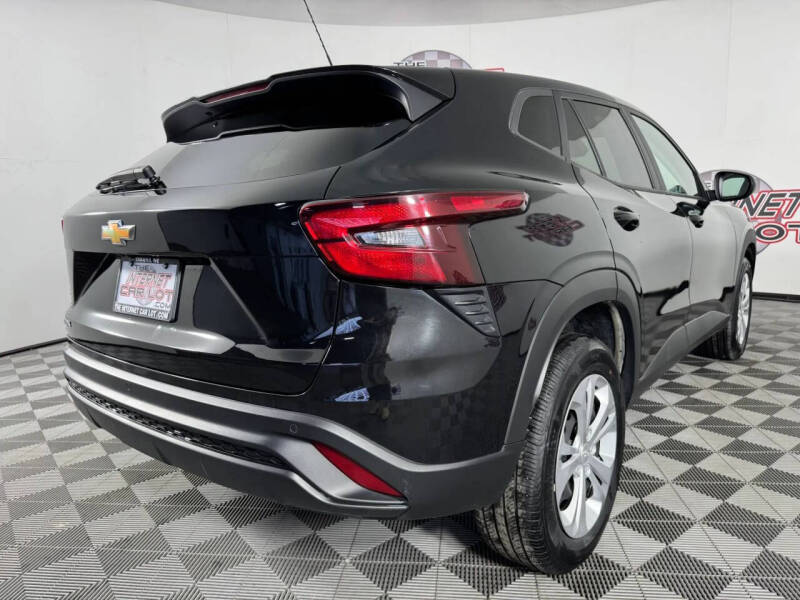 2024 Chevrolet Trax LS