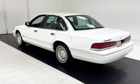 1997 Ford Crown Victoria LX