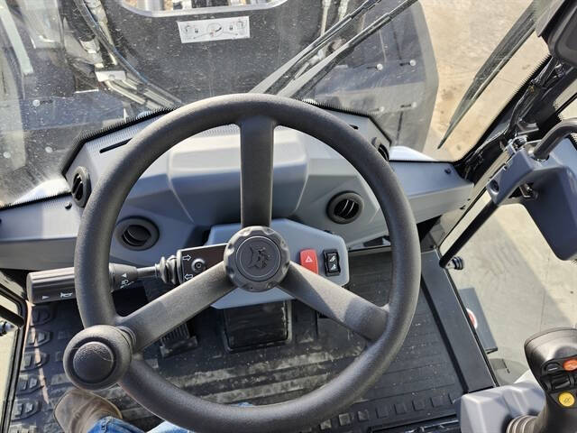 2025 Bobcat L95 COMPAC