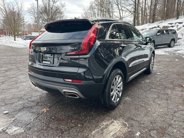 2020 Cadillac XT4 Premium Luxury