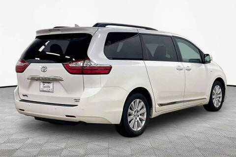 2017 Toyota Sienna