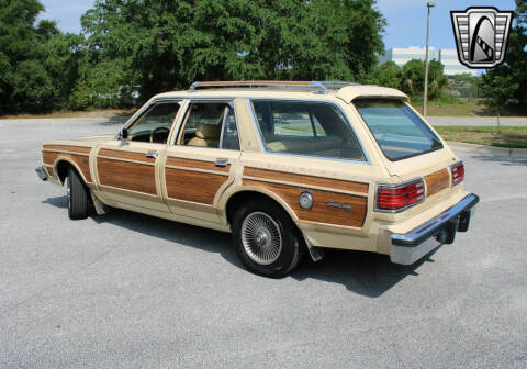 1981 Chrysler Le Baron Town and Country