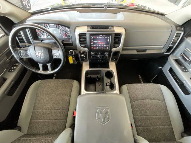 2020 RAM 1500 Classic SLT