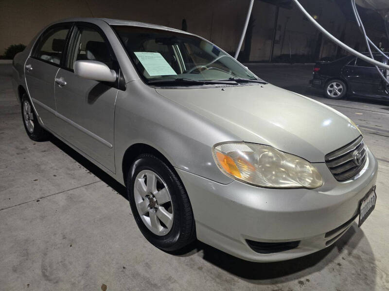 2004 Toyota Corolla LE