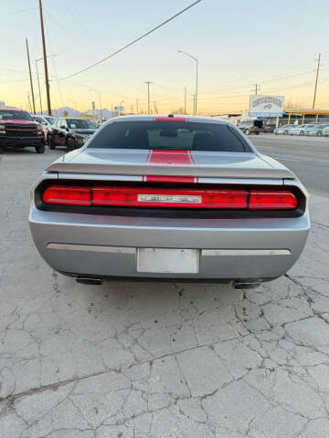 2013 Dodge Challenger Rallye Redline Appearance Group