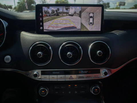 2022 Kia Stinger