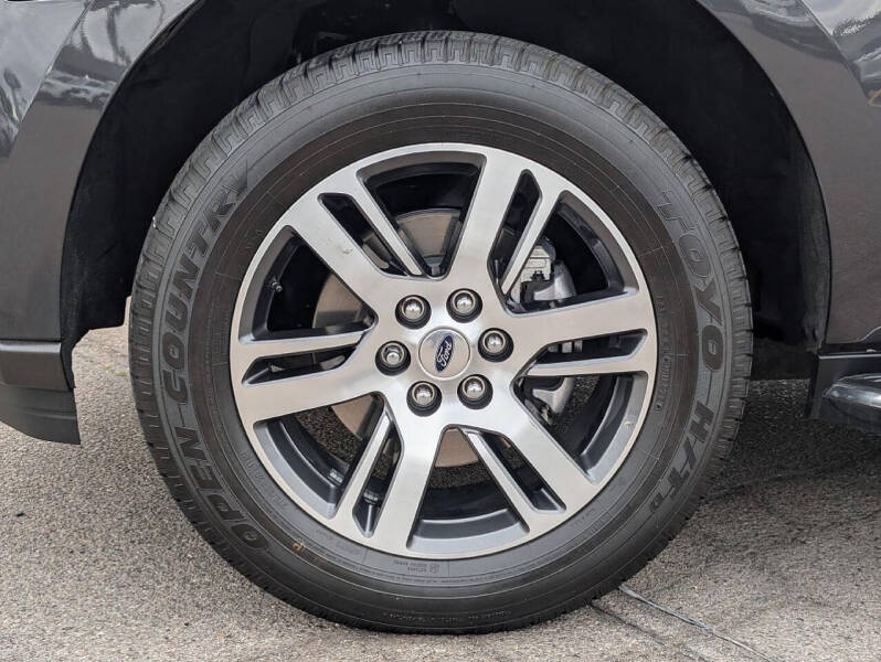 2022 Ford Expedition MAX XLT