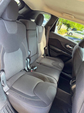 2016 Jeep Cherokee Latitude